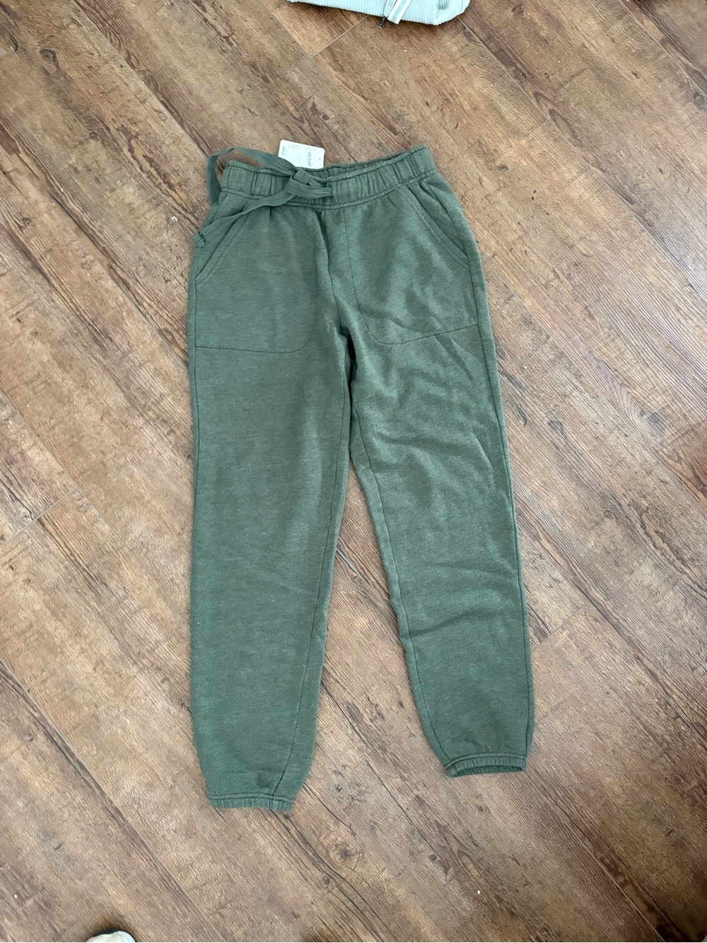 aerie Olive Green Drawstring Joggers - Picture 3 of 3